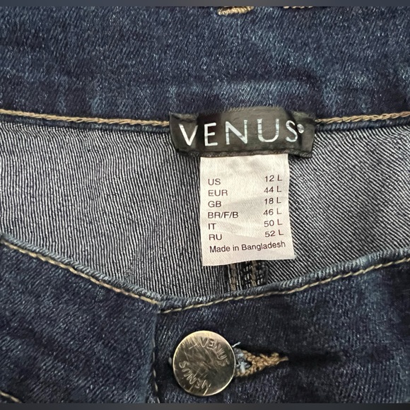 VENUS HIGH RISE WIDE LEG JEANS SIZE 12 Long EUC - Picture 5 of 10